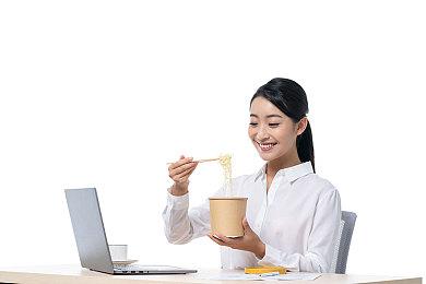 别样体验 《幻兽帕鲁》第一人称视角MOD发布